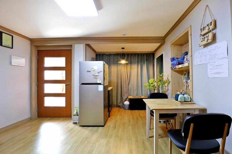 The Flower Road Guesthouse Suncheon Buitenkant foto